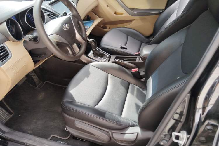 Used Hyundai Elantra (5th Generation / Langdong) 2012 1.6L Automatic Leading Model Left Front Seat