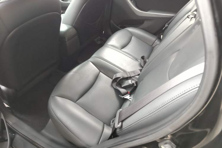 Used Hyundai Elantra (5th Generation / Langdong) 2012 1.6L Manual Leading Model Left Rear Seat