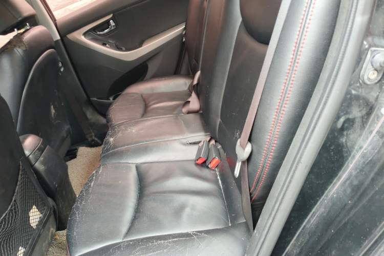 Used Hyundai Elantra (5th Generation / Langdong) 2012 1.6L Manual Leading Model Left Rear Seat