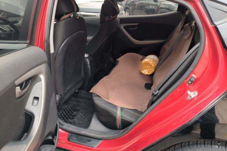 Used Hyundai Elantra (5th Generation / Langdong) 2012 1.6L Automatic Fashion Edition Left Rear Seat