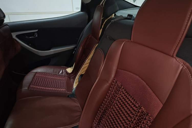 Used Hyundai Elantra (5th Generation / Langdong) 2012 1.6L Manual Leading Model Left Rear Seat