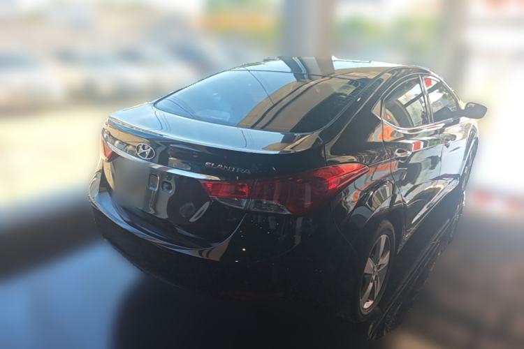 Used Hyundai Elantra (5th Generation / Langdong) 2012 1.6L Manual Leading Model Rear Right 45 Deg