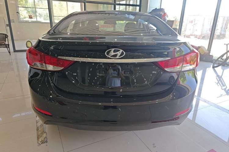 Used Hyundai Elantra (5th Generation / Langdong) 2012 1.6L Manual Leading Model Rear