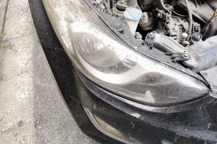 Used Hyundai Elantra (5th Generation / Langdong) 2012 1.6L Manual Leading Model Right Front Headlight
