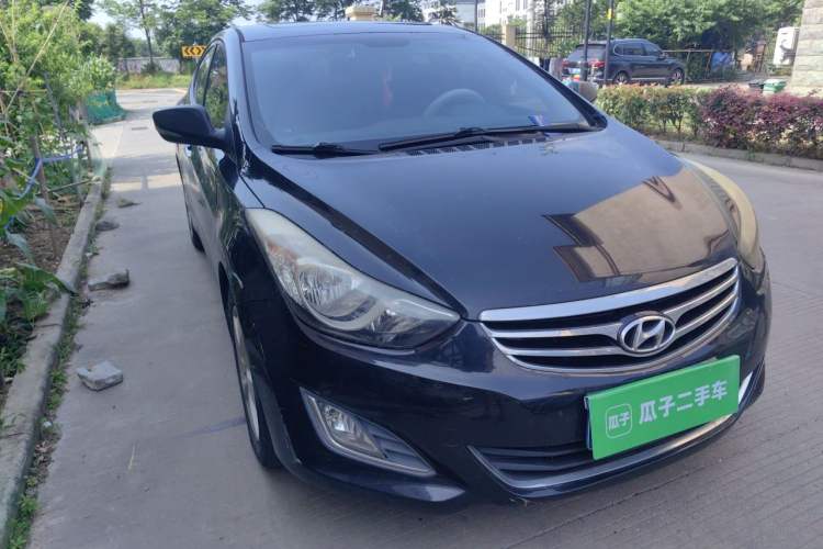 Used Hyundai Elantra (5th Generation / Langdong) 2012 1.6L Automatic Leading Model Right Front Headlight