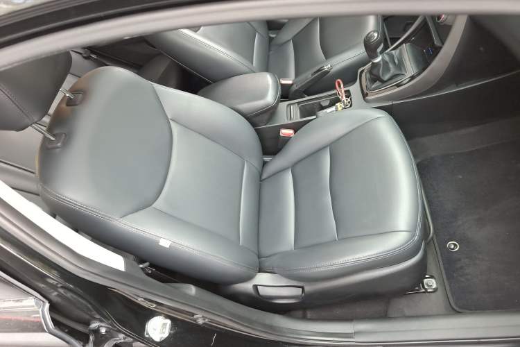 Used Hyundai Elantra (5th Generation / Langdong) 2012 1.6L Manual Leading Model Right Front Seat