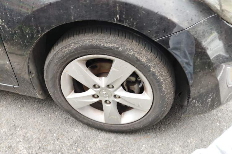 Used Hyundai Elantra (5th Generation / Langdong) 2012 1.6L Manual Leading Model Right Front Wheel Hub