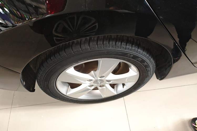 Used Hyundai Elantra (5th Generation / Langdong) 2012 1.6L Automatic Fashion Edition Right Rear Wheel Hub