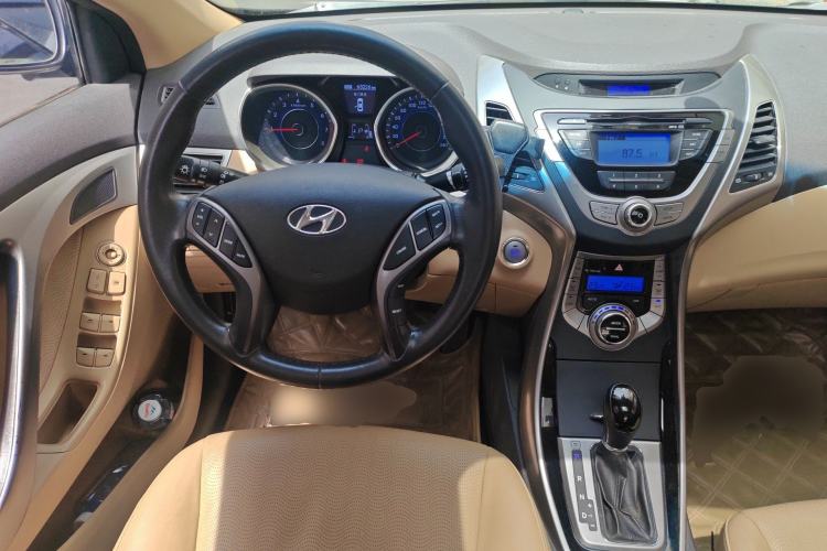 Used Hyundai Elantra (5th Generation / Langdong) 2012 1.6L Automatic Prestige Model Steering Wheel