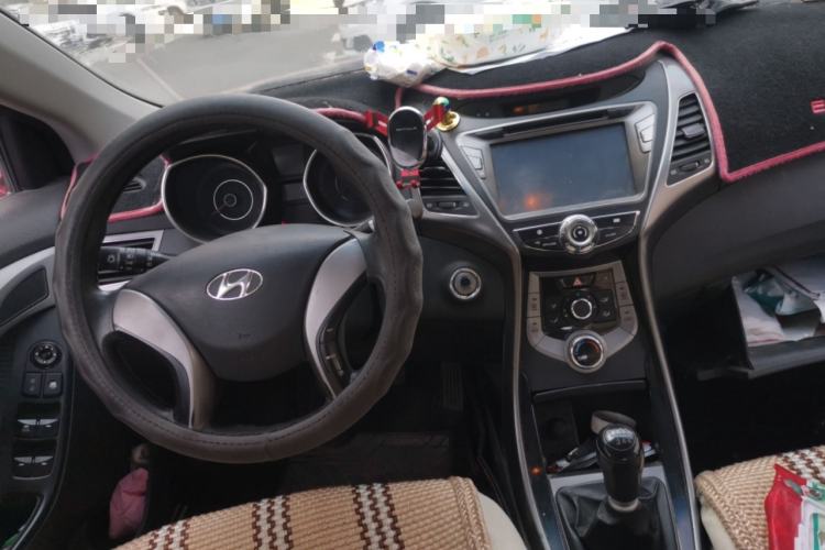 Used Hyundai Elantra (5th Generation / Langdong) 2012 1.6L Manual Leading Model Steering Wheel
