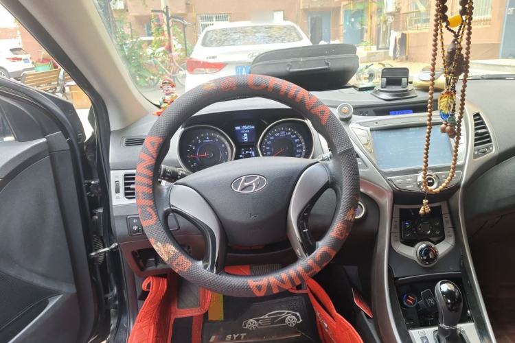 Used Hyundai Elantra (5th Generation / Langdong) 2012 1.6L Automatic Leading Model Steering Wheel