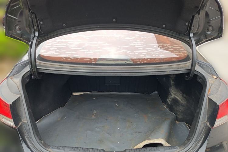 Used Hyundai Elantra (5th Generation / Langdong) 2012 1.6L Manual Leading Model Trunk