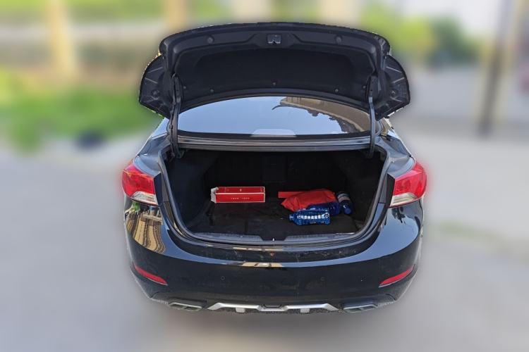 Used Hyundai Elantra (5th Generation / Langdong) 2012 1.6L Manual Leading Model Trunk