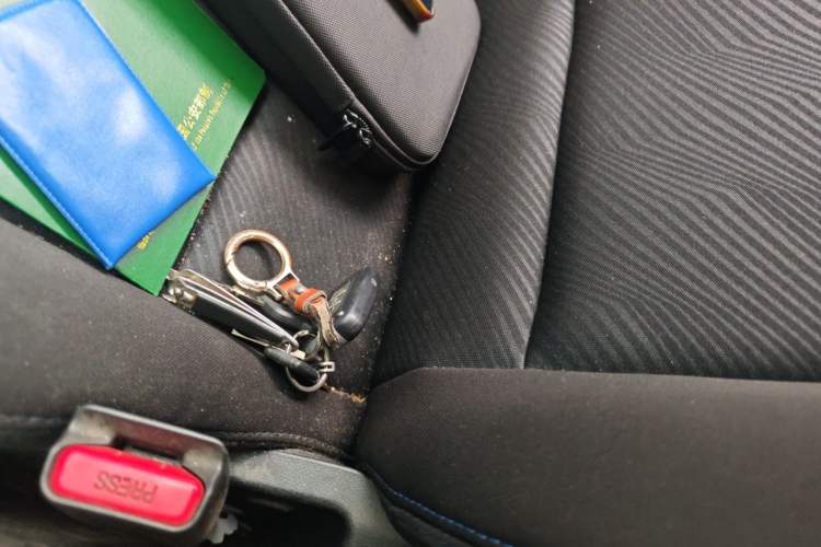 Used Hyundai Elantra (5th Generation / Langdong) 2012 1.6L Automatic Leading Model Vehicle Key