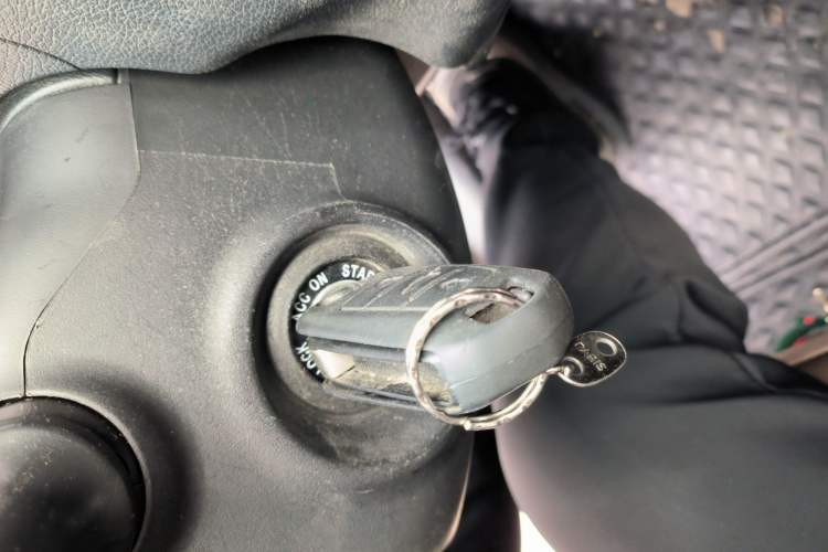 Used Hyundai Elantra (5th Generation / Langdong) 2012 1.6L Automatic Fashion Edition Vehicle Key