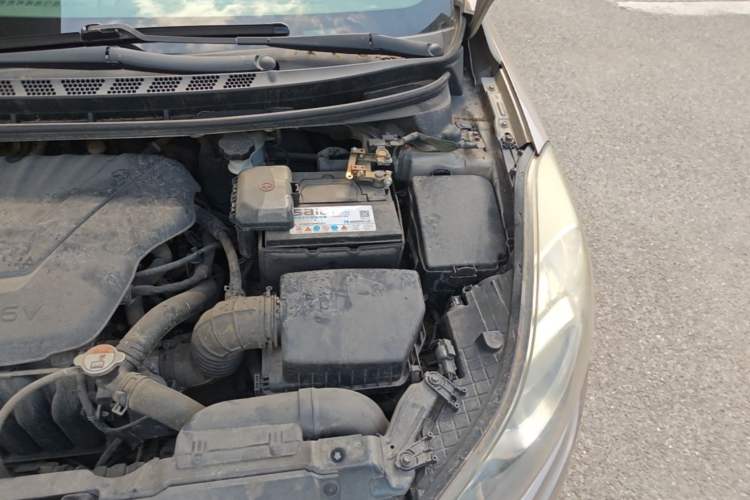 Used Hyundai Elantra (5th Generation / Langdong) 2012 1.6L Manual Leading Model Engine Bay Left