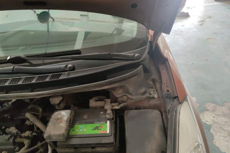Used Hyundai Elantra (5th Generation / Langdong) 2012 1.6L Automatic Leading Model Engine Bay Left