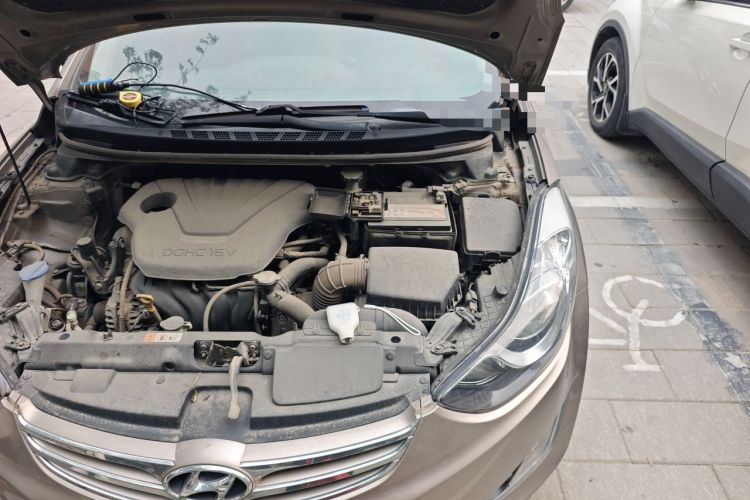 Used Hyundai Elantra (5th Generation / Langdong) 2012 1.6L Automatic Leading Model Engine Bay Left