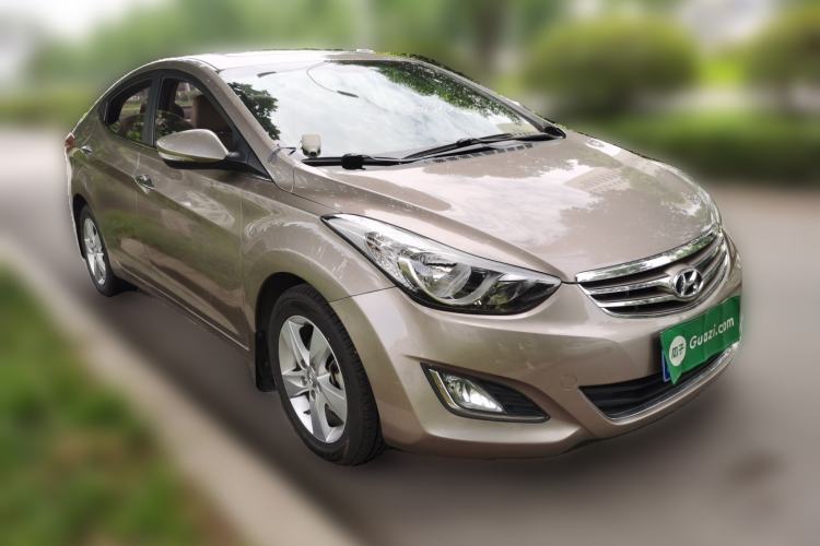 Used Hyundai Elantra (5th Generation / Langdong) 2012 1.6L Automatic Prestige Model Front Right 45 Deg