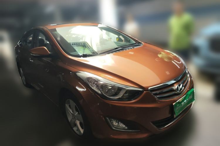 Used Hyundai Elantra (5th Generation / Langdong) 2012 1.6L Automatic Prestige Model Front Right 45 Deg