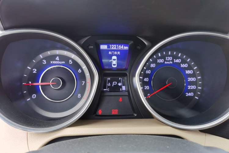 Used Hyundai Elantra (5th Generation / Langdong) 2012 1.6L Automatic Prestige Model Instrument Cluster