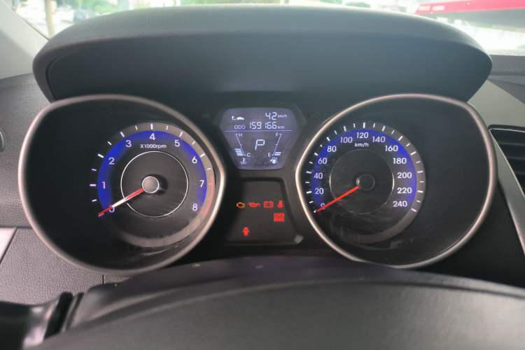 Used Hyundai Elantra (5th Generation / Langdong) 2012 1.6L Automatic Fashion Edition Instrument Cluster