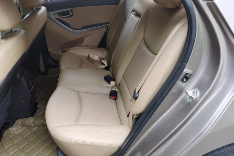 Used Hyundai Elantra (5th Generation / Langdong) 2012 1.6L Automatic Prestige Model Left Rear Seat