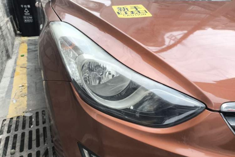 Used Hyundai Elantra (5th Generation / Langdong) 2012 1.6L Automatic Fashion Edition Right Front Headlight