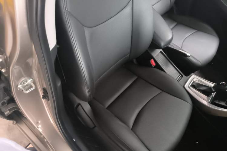 Used Hyundai Elantra (5th Generation / Langdong) 2012 1.6L Automatic Fashion Edition Right Front Seat