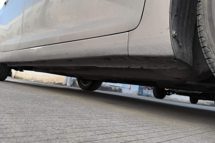 Used Hyundai Elantra (5th Generation / Langdong) 2012 1.6L Manual Leading Model Chassis Front Right