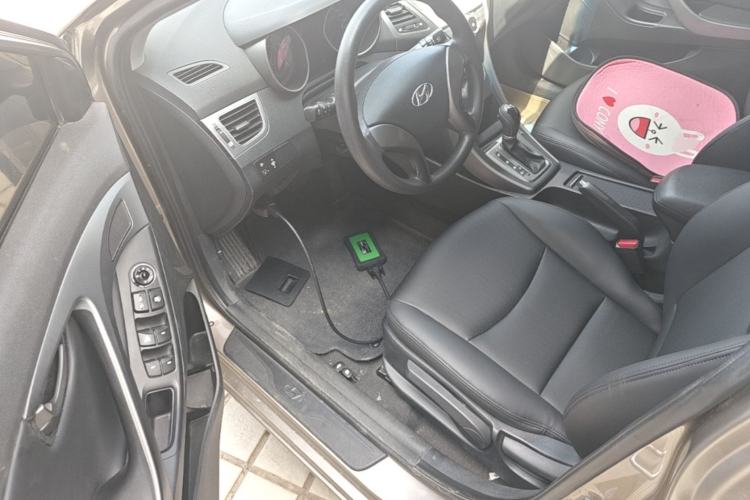 Used Hyundai Elantra (5th Generation / Langdong) 2012 1.6L Automatic Fashion Edition Driver Seat