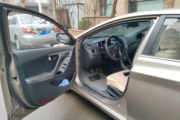 Used Hyundai Elantra (5th Generation / Langdong) 2012 1.6L Manual Leading Model Driver Seat