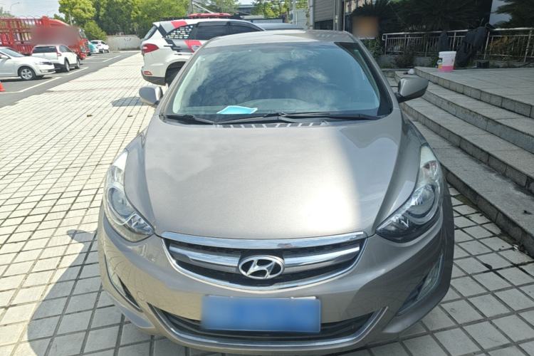 Used Hyundai Elantra (5th Generation / Langdong) 2012 1.6L Automatic Fashion Edition Front