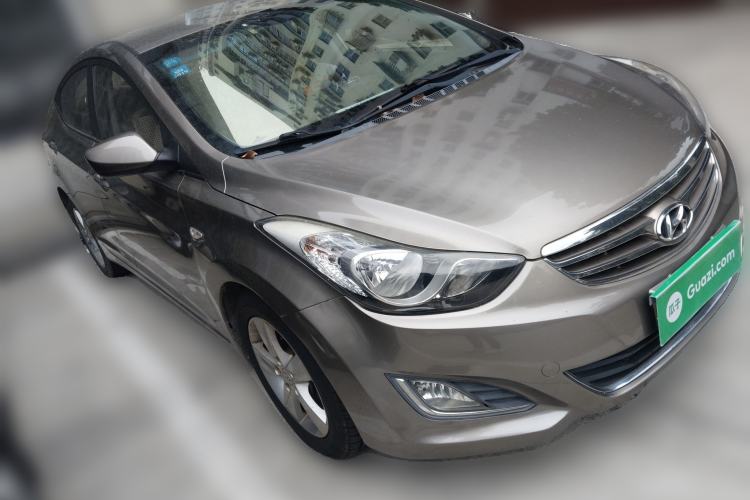 Used Hyundai Elantra (5th Generation / Langdong) 2012 1.6L Automatic Fashion Edition Front Right 45 Deg