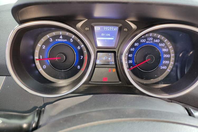Used Hyundai Elantra (5th Generation / Langdong) 2012 1.6L Automatic Prestige Model Instrument Cluster