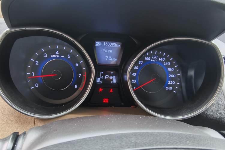 Used Hyundai Elantra (5th Generation / Langdong) 2012 1.6L Automatic Leading Model Instrument Cluster