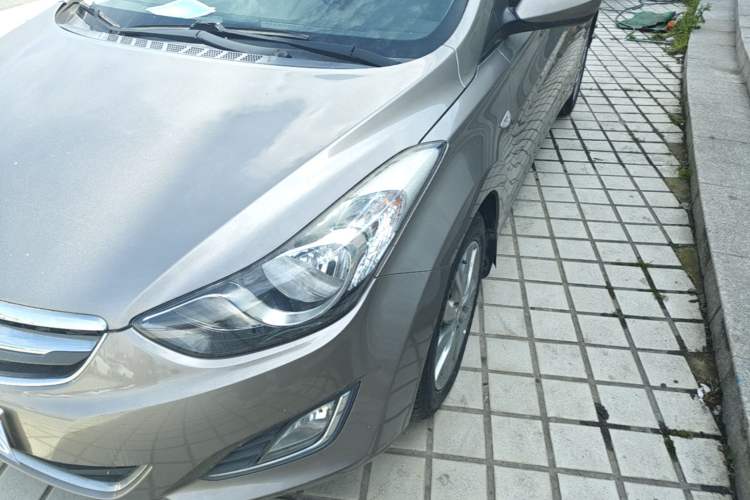 Used Hyundai Elantra (5th Generation / Langdong) 2012 1.6L Automatic Fashion Edition Left Front Headlight