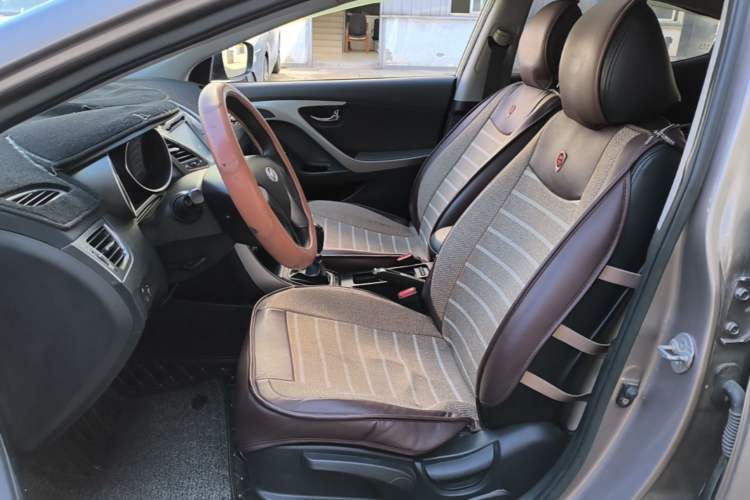 Used Hyundai Elantra (5th Generation / Langdong) 2012 1.6L Manual Leading Model Left Front Seat