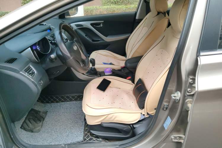 Used Hyundai Elantra (5th Generation / Langdong) 2012 1.6L Manual Leading Model Left Front Seat