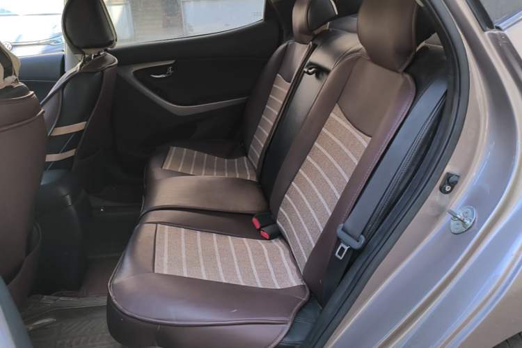 Used Hyundai Elantra (5th Generation / Langdong) 2012 1.6L Manual Leading Model Left Rear Seat