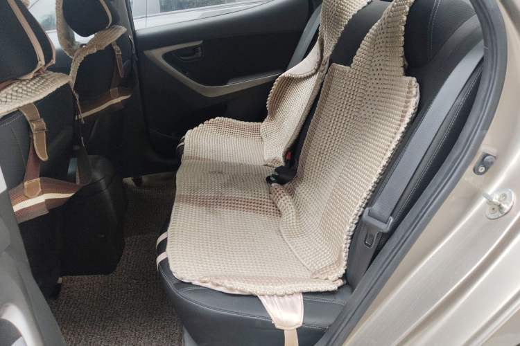 Used Hyundai Elantra (5th Generation / Langdong) 2012 1.6L Automatic Fashion Edition Left Rear Seat
