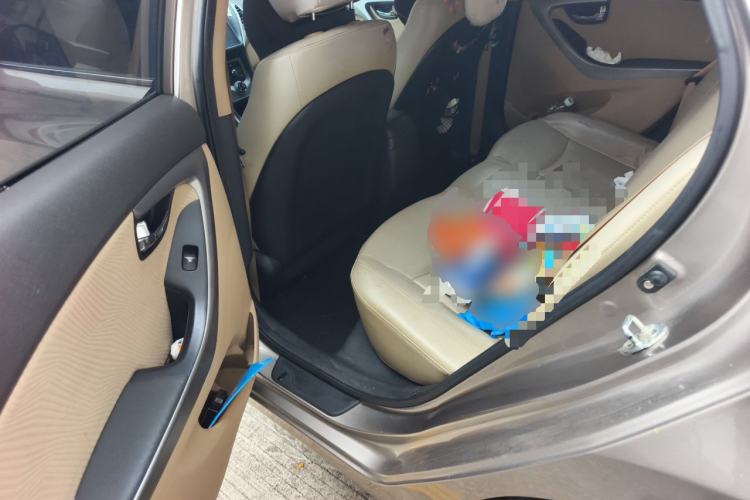 Used Hyundai Elantra (5th Generation / Langdong) 2012 1.6L Automatic Leading Model Left Rear Seat