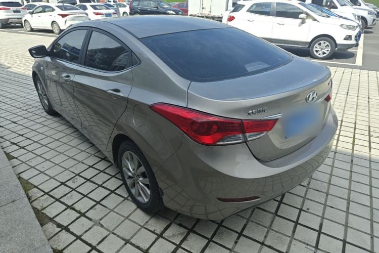 Used Hyundai Elantra (5th Generation / Langdong) 2012 1.6L Automatic Fashion Edition Rear Left 45 Deg