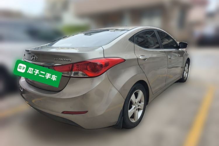 Used Hyundai Elantra (5th Generation / Langdong) 2012 1.6L Automatic Leading Model Rear Right 45 Deg