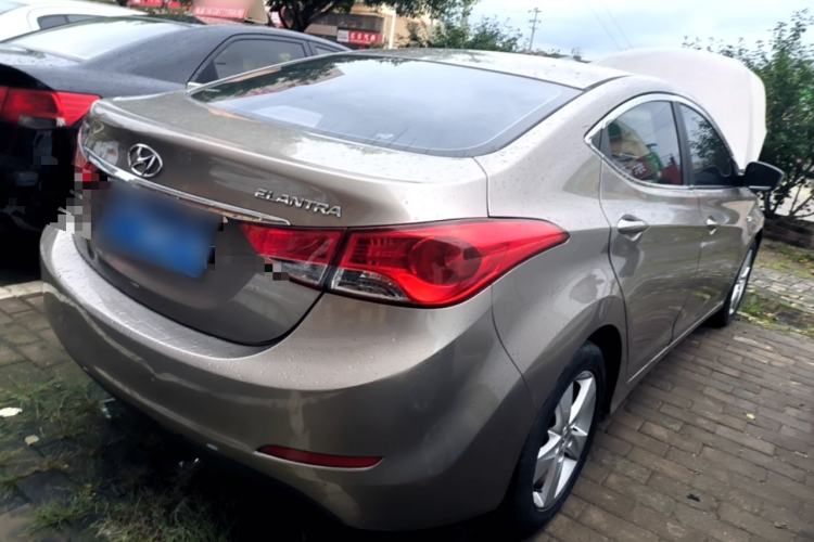 Used Hyundai Elantra (5th Generation / Langdong) 2012 1.6L Automatic Fashion Edition Rear Right 45 Deg