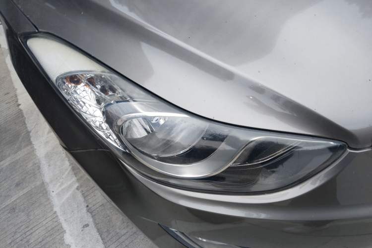 Used Hyundai Elantra (5th Generation / Langdong) 2012 1.6L Automatic Fashion Edition Right Front Headlight