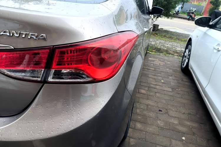 Used Hyundai Elantra (5th Generation / Langdong) 2012 1.6L Automatic Fashion Edition Right Rear Taillight