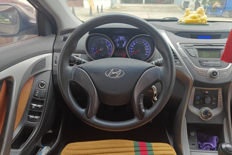 Used Hyundai Elantra (5th Generation / Langdong) 2012 1.6L Manual Fashion Edition Steering Wheel
