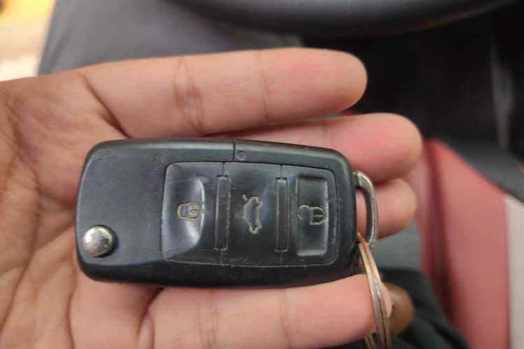 Used Hyundai Elantra (5th Generation / Langdong) 2012 1.6L Automatic Fashion Edition Vehicle Key