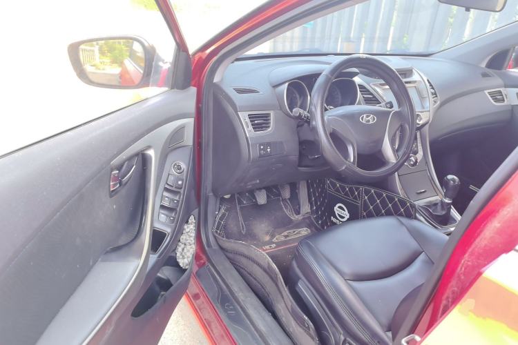 Used Hyundai Elantra (5th Generation / Langdong) 2012 1.6L Manual Leading Model Driver Seat